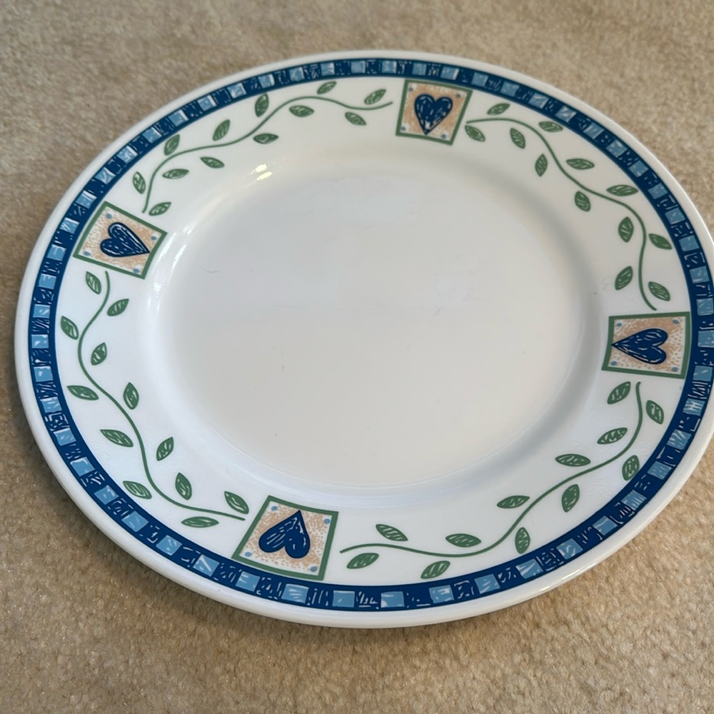 Corelle dinner plate